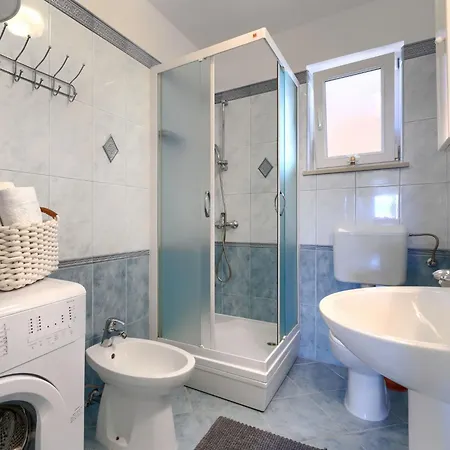 Egle By Interhome * Rabac